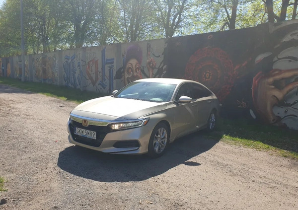 Honda Accord cena 74900 przebieg: 92000, rok produkcji 2018 z Kwidzyn małe 596